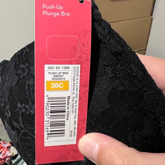 Black bra - Picture 2 of 2